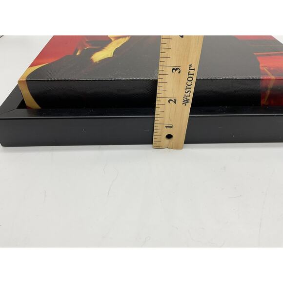 Marilyn Monroe Framed Canvas Print Holding Dog Portrait Wall Art Photo Actress - Picture 5 of 7